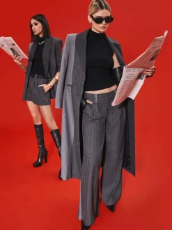 Alice and Olivia Colley Notch Collar Blazer + Conry Pleated Cuff Short-Women Matching Sets