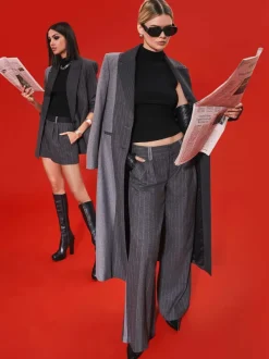Alice and Olivia Colley Notch Collar Blazer + Conry Pleated Cuff Short-Women Matching Sets